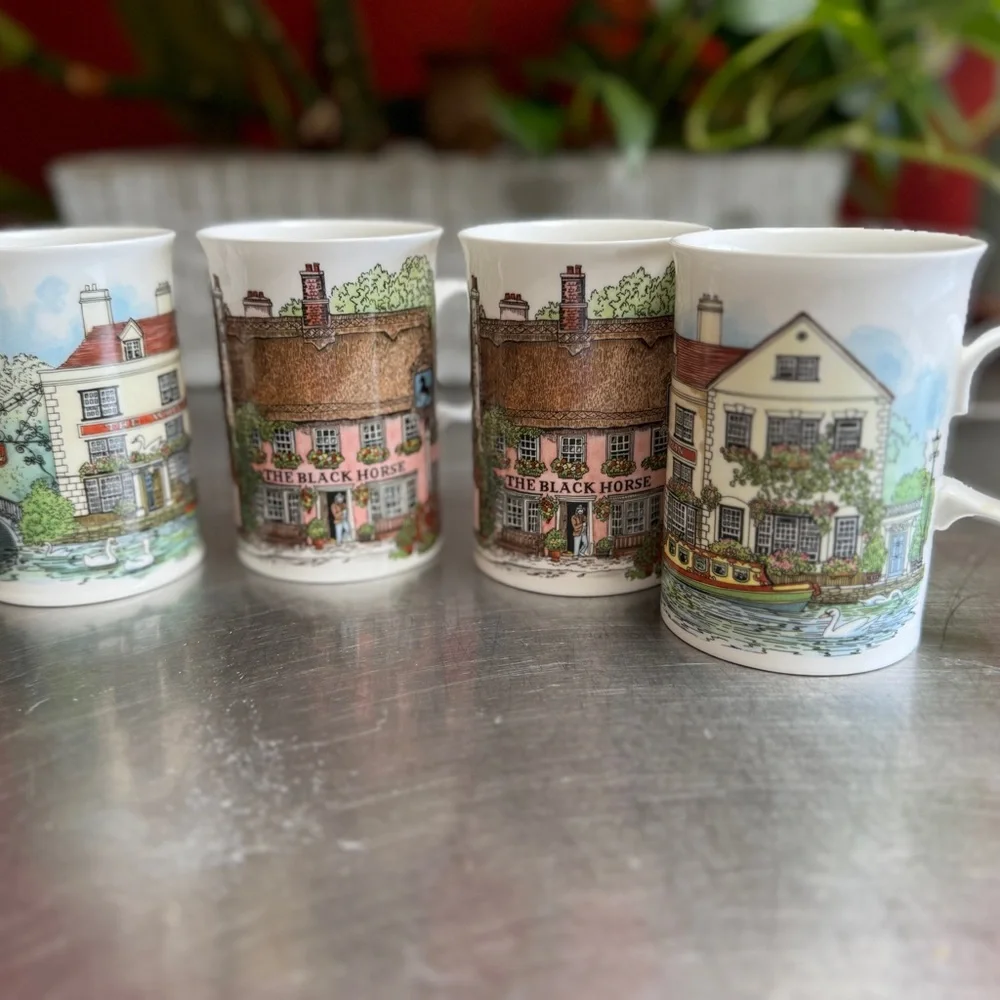 Vintage Dunoon "Village Inn's" Fine Bone China by Sue Scullard | Set of 4 Mugs - Picture 3 of 3
